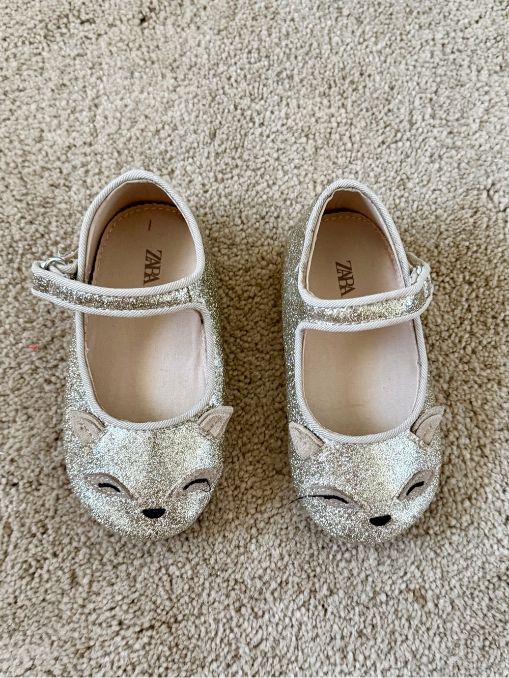 Zara Girls Glitter Fox Mary Janes - Silver